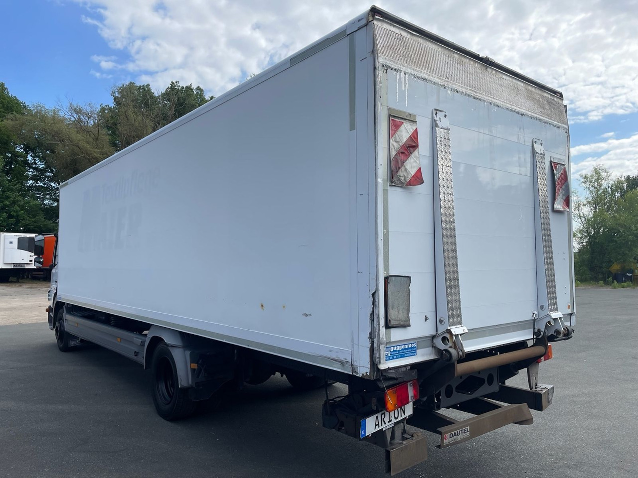 Mercedes-Benz Atego 2 1222 4x2 Koffer/LBW/DAUTEL/8,25m/AC/EU5 - Bakwagen: afbeelding 4 Mercedes-Benz Atego 2 1222 4x2 Koffer/LBW/DAUTEL/8,25m/AC/EU5 - Bakwagen: afbeelding 4