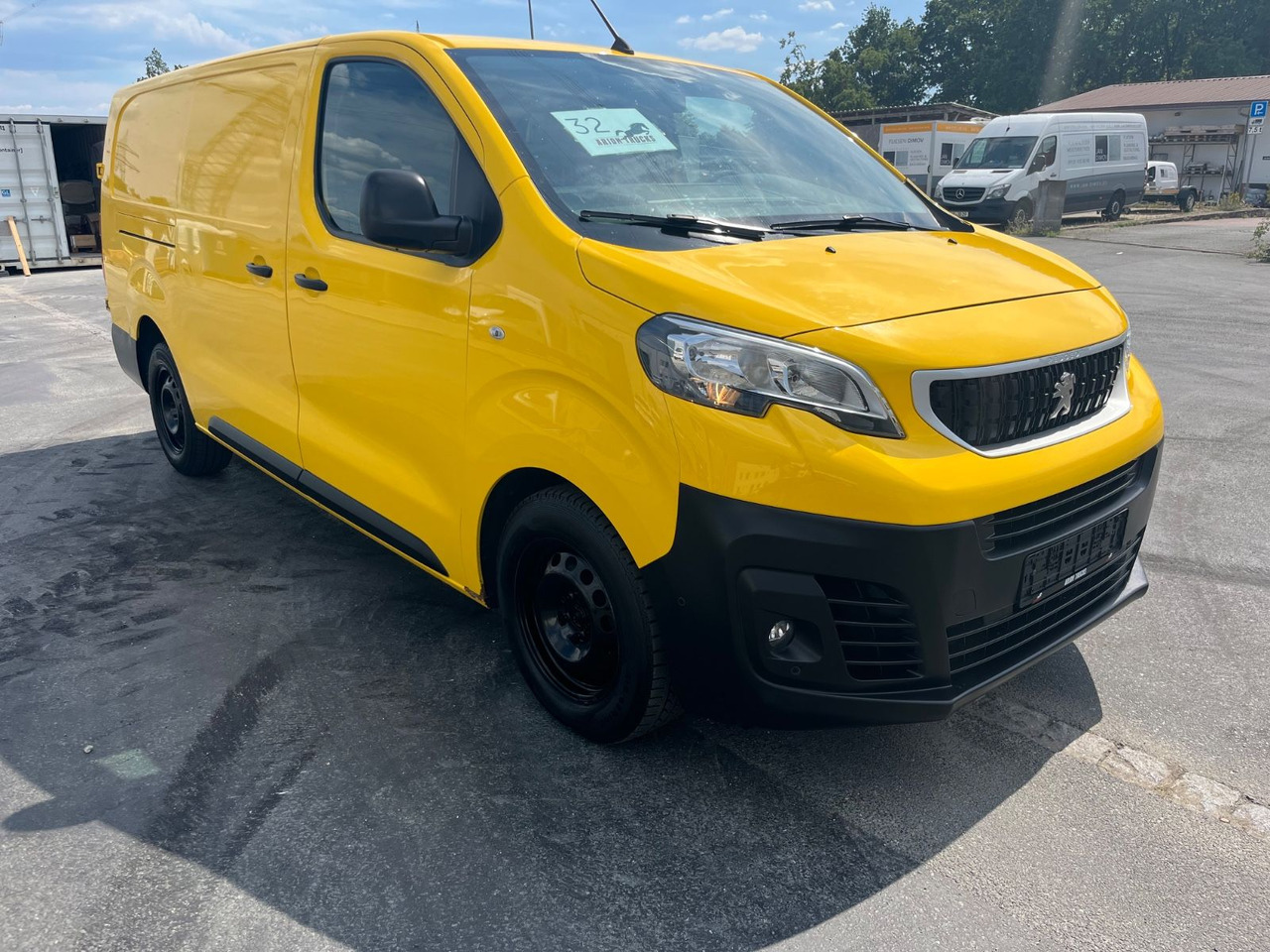 Peugeot Expert Box Pro L3 / 2.0 Blue HDI / More units - Kleine bestelwagen: afbeelding 1 Peugeot Expert Box Pro L3 / 2.0 Blue HDI / More units - Kleine bestelwagen: afbeelding 1