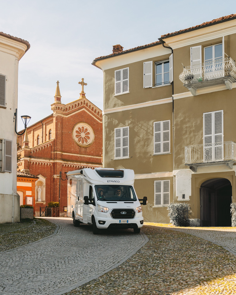 Etrusco T 7.3 QCF - Half integraal camper: afbeelding 4 Etrusco T 7.3 QCF - Half integraal camper: afbeelding 4