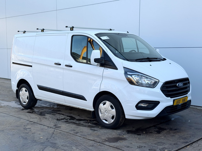 Ford Transit Custom 300 2.0 TDCI 130PK Automaat L1H1 LED Airco Cruise Control Stoelverwarming Parkeersensoren voor achter - Kleine bestelwagen: afbeelding 4 Ford Transit Custom 300 2.0 TDCI 130PK Automaat L1H1 LED Airco Cruise Control Stoelverwarming Parkeersensoren voor achter - Kleine bestelwagen: afbeelding 4