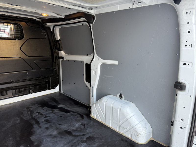 Kleine bestelwagen Ford Transit Custom 300 2.0 TDCI 130PK Automaat L1H1 LED Airco Cruise Control Stoelverwarming Parkeersensoren voor achter: afbeelding 16