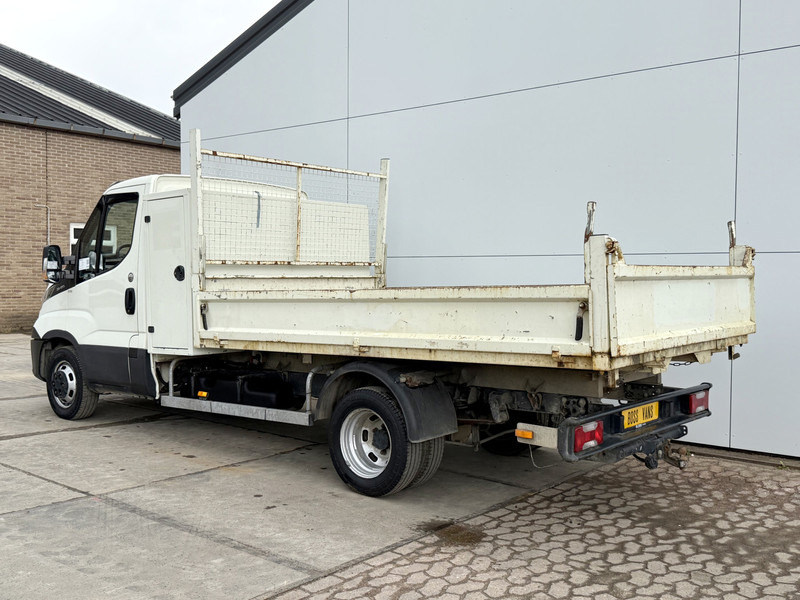 Iveco Daily 35C12 2.3 Kipper Dubbellucht 3.5t Trekhaak Airco Cruise Control Lucht geveerde stoel - Kipper bestelwagen: afbeelding 3 Iveco Daily 35C12 2.3 Kipper Dubbellucht 3.5t Trekhaak Airco Cruise Control Lucht geveerde stoel - Kipper bestelwagen: afbeelding 3