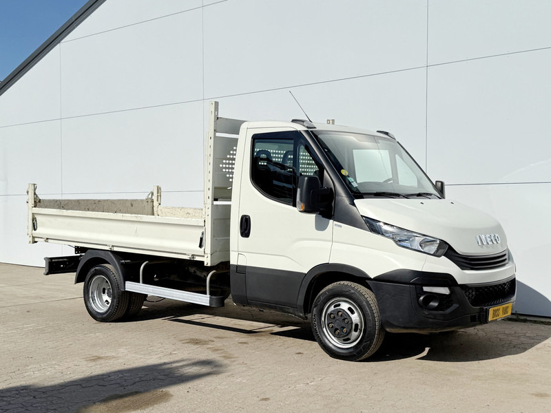 Iveco Daily 35C12 2.3 Kipper Dubbellucht Trekhaak Airco Cruise Control Lucht Geveerde Stoel - Kipper bestelwagen: afbeelding 5 Iveco Daily 35C12 2.3 Kipper Dubbellucht Trekhaak Airco Cruise Control Lucht Geveerde Stoel - Kipper bestelwagen: afbeelding 5