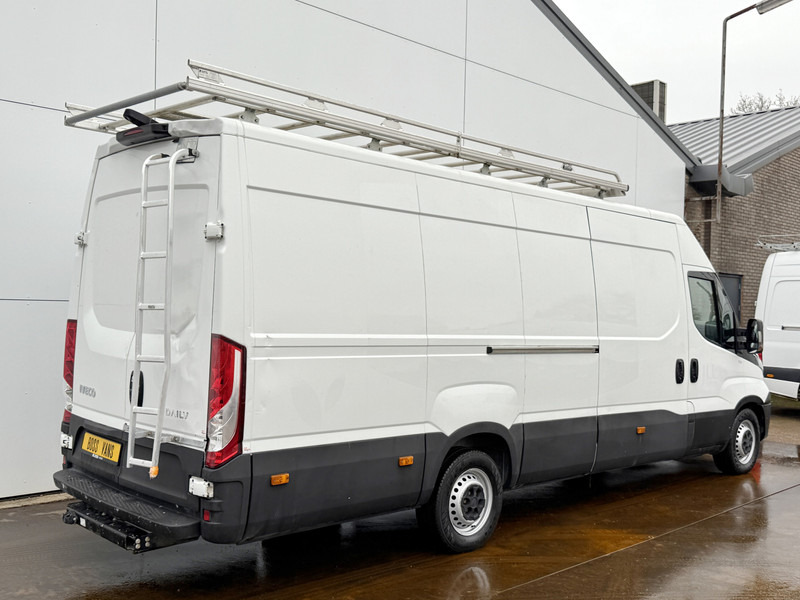 Iveco Daily 35S16 2.3 L4H2 Airco Cruise Control Luchtvering Imperiaal Lucht Geveerde Stoel - Gesloten bestelwagen: afbeelding 3 Iveco Daily 35S16 2.3 L4H2 Airco Cruise Control Luchtvering Imperiaal Lucht Geveerde Stoel - Gesloten bestelwagen: afbeelding 3