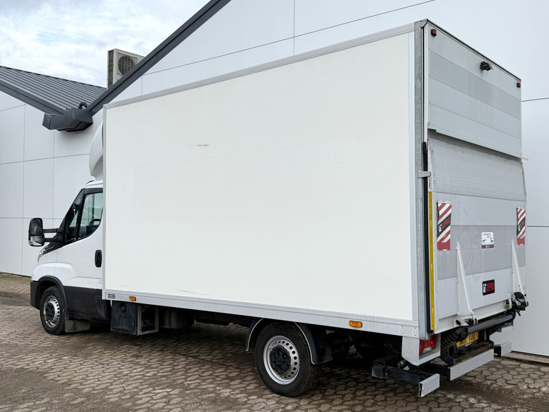 Iveco Daily 35S18 3.0 Laadklep Automaat LED Climate Control Adaptieve Cruise Control Standkachel Camera Navigatie - Bestelwagen gesloten laadbak: afbeelding 2 Iveco Daily 35S18 3.0 Laadklep Automaat LED Climate Control Adaptieve Cruise Control Standkachel Camera Navigatie - Bestelwagen gesloten laadbak: afbeelding 2