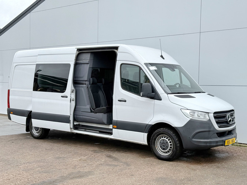 Mercedes-Benz Sprinter 319 1.9 CDI Automaat L3H2 Dubbele Cabine Mercedes ME MBUX Climate Control Camera Navigatie Trekhaak DOKA DC - Gesloten bestelwagen, Bestelwagen met dubbele cabine: afbeelding 5 Mercedes-Benz Sprinter 319 1.9 CDI Automaat L3H2 Dubbele Cabine Mercedes ME MBUX Climate Control Camera Navigatie Trekhaak DOKA DC - Gesloten bestelwagen, Bestelwagen met dubbele cabine: afbeelding 5