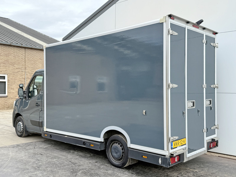 Renault Master Plancher T35 2.3 dCi 150pk Automaat APK 06-2026 Luchtvering LED Airco Cruise Control Camera Foodtruck Meubelbak Paardenwagen - Bestelwagen gesloten laadbak: afbeelding 2 Renault Master Plancher T35 2.3 dCi 150pk Automaat APK 06-2026 Luchtvering LED Airco Cruise Control Camera Foodtruck Meubelbak Paardenwagen - Bestelwagen gesloten laadbak: afbeelding 2