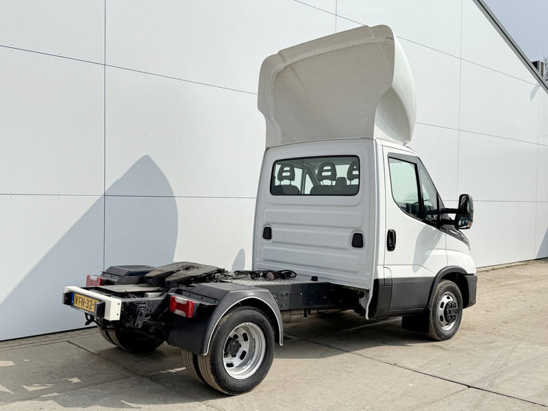 Iveco Daily 40C16 Automaat 8.796 kg GCW BE-Trekker BE-Combi Airco Cruise Control - Trekker: afbeelding 3 Iveco Daily 40C16 Automaat 8.796 kg GCW BE-Trekker BE-Combi Airco Cruise Control - Trekker: afbeelding 3
