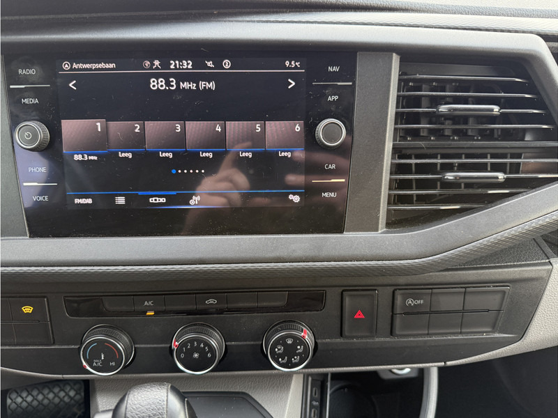 Kleine bestelwagen Volkswagen Transporter 2.0 TDI 150PK Automaat L1H1 Dubbele Schuifdeur Airco Adaptieve Cruise Control Carplay Camera Navigatie Parkeersensoren: afbeelding 18
