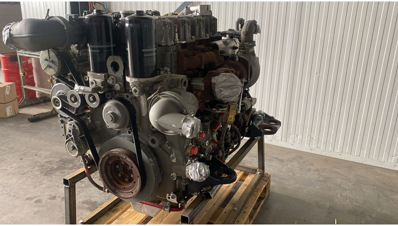 Liebherr D934 A7-04 - Motor: afbeelding 4 Liebherr D934 A7-04 - Motor: afbeelding 4