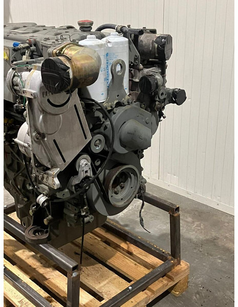 Liebherr D934 L A6 - Motor: afbeelding 5 Liebherr D934 L A6 - Motor: afbeelding 5