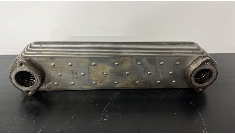 Liebherr  - Oliekoeler: afbeelding 2 Liebherr  - Oliekoeler: afbeelding 2