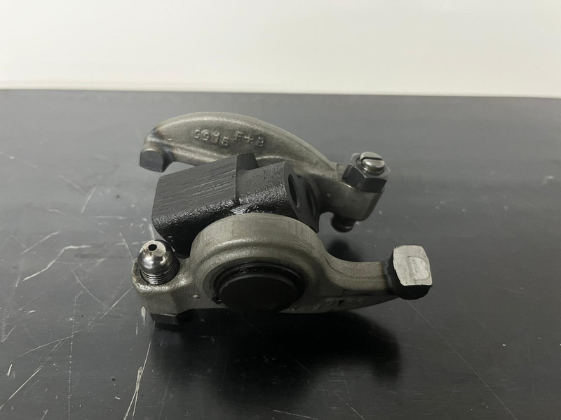 Liebherr  - Motor en onderdelen: afbeelding 2 Liebherr  - Motor en onderdelen: afbeelding 2