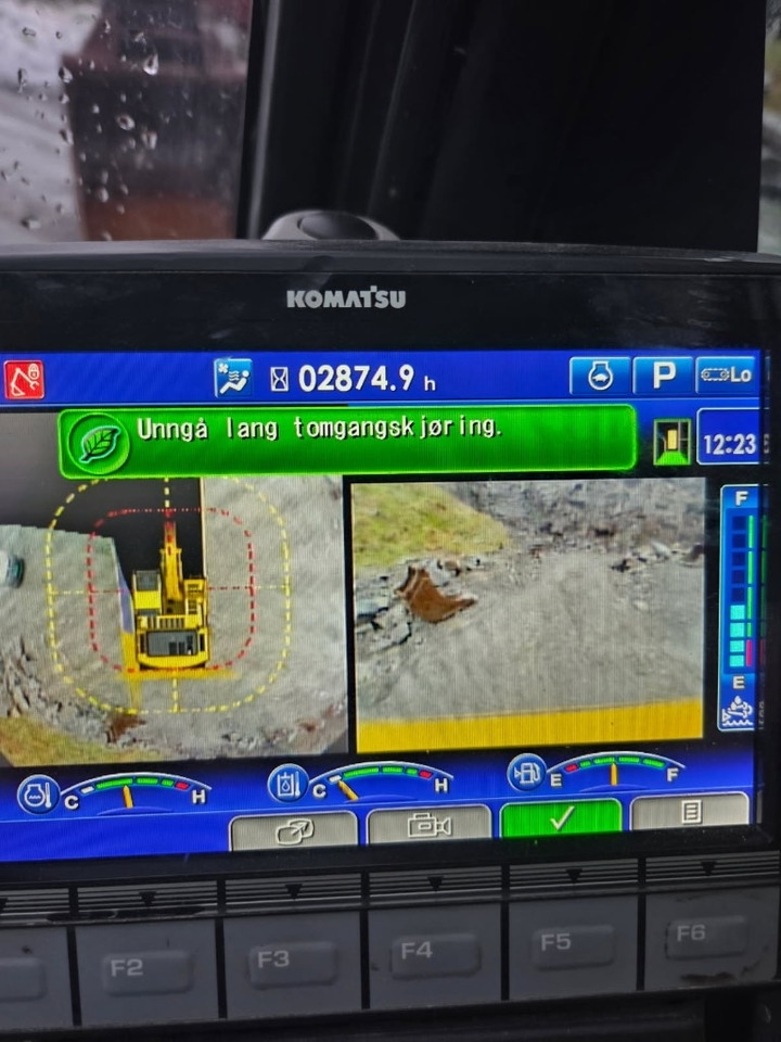 Rupsgraafmachine Komatsu PC210LC-11E0: afbeelding 10