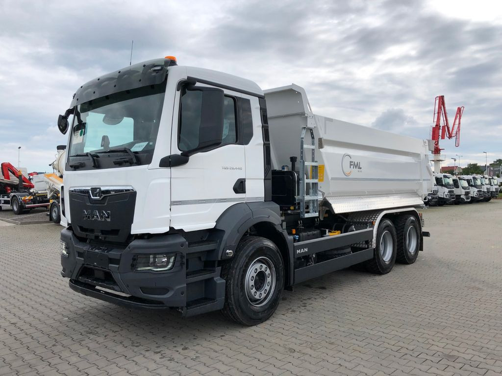 MAN TGS 26.440 6X4 FML KIPPER HARDOX Verfügbar - Kipper vrachtwagen: afbeelding 2 MAN TGS 26.440 6X4 FML KIPPER HARDOX Verfügbar - Kipper vrachtwagen: afbeelding 2