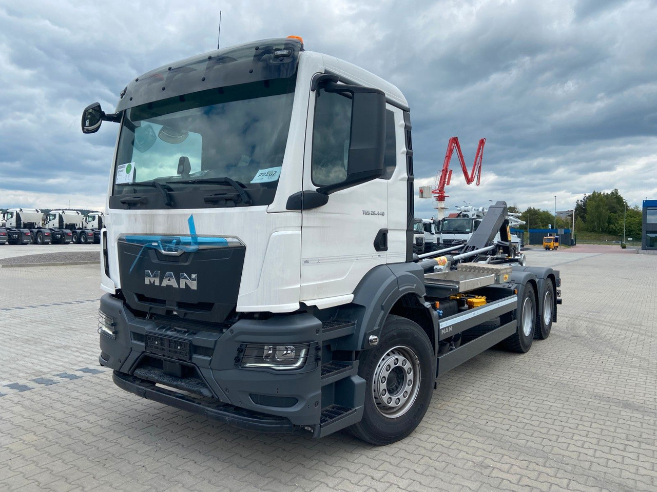 MAN TGS 26.440 6x4 Abrollkipper HYVA 20-60-S - Haakarmsysteem vrachtwagen: afbeelding 2 MAN TGS 26.440 6x4 Abrollkipper HYVA 20-60-S - Haakarmsysteem vrachtwagen: afbeelding 2