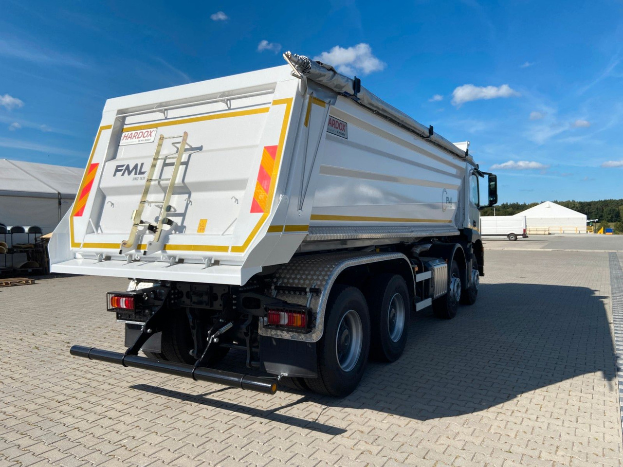 Mercedes-Benz Arocs 4243 8x4 FML KIPPER 20 M3 - Kipper vrachtwagen: afbeelding 5 Mercedes-Benz Arocs 4243 8x4 FML KIPPER 20 M3 - Kipper vrachtwagen: afbeelding 5