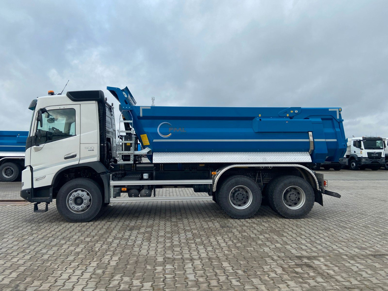 Volvo FMX 460 6X4/6X6 KIPPER - Kipper vrachtwagen: afbeelding 4 Volvo FMX 460 6X4/6X6 KIPPER - Kipper vrachtwagen: afbeelding 4