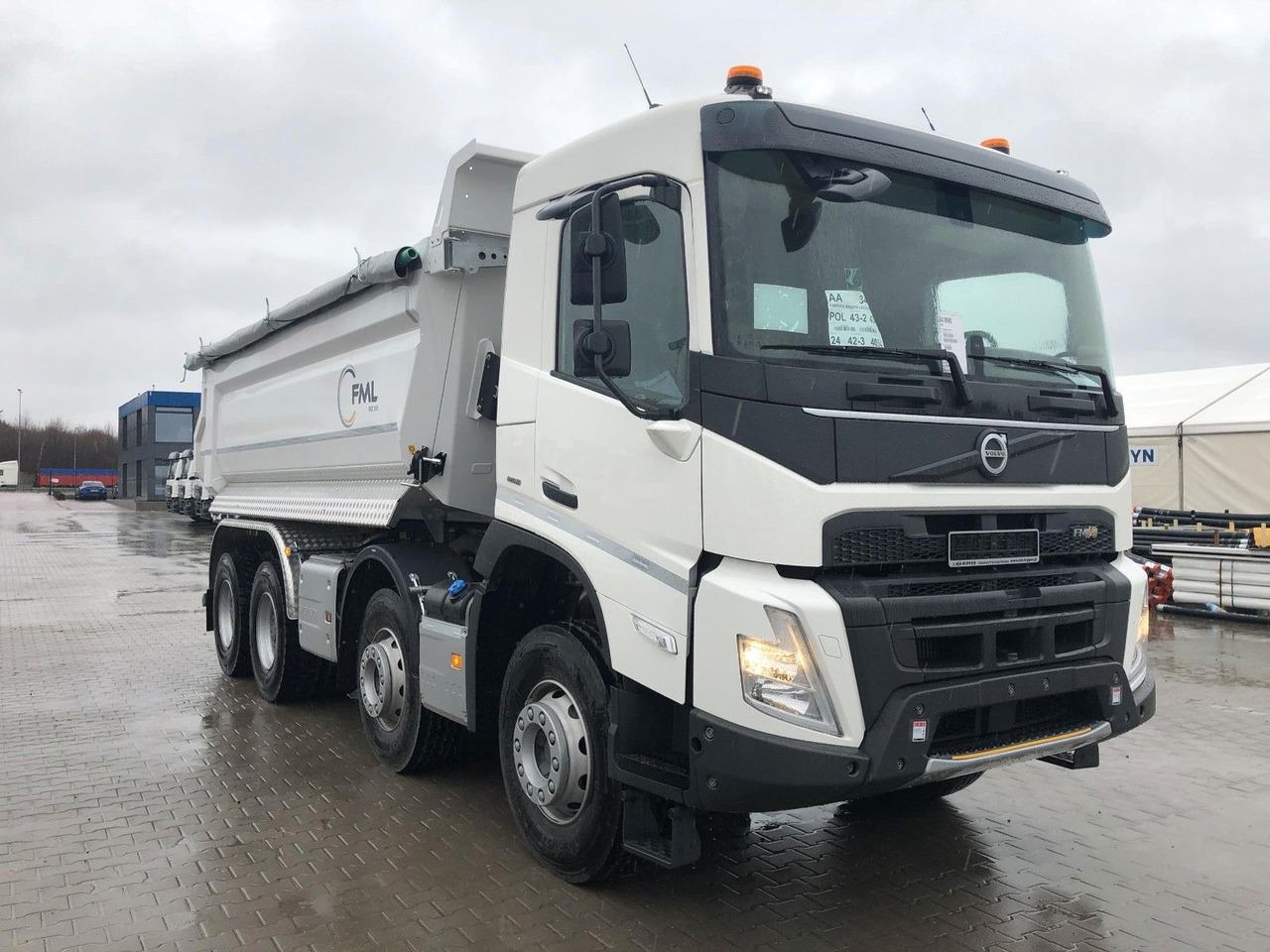Volvo FMX 500 8x4 FML KIPPER - Kipper vrachtwagen: afbeelding 1 Volvo FMX 500 8x4 FML KIPPER - Kipper vrachtwagen: afbeelding 1