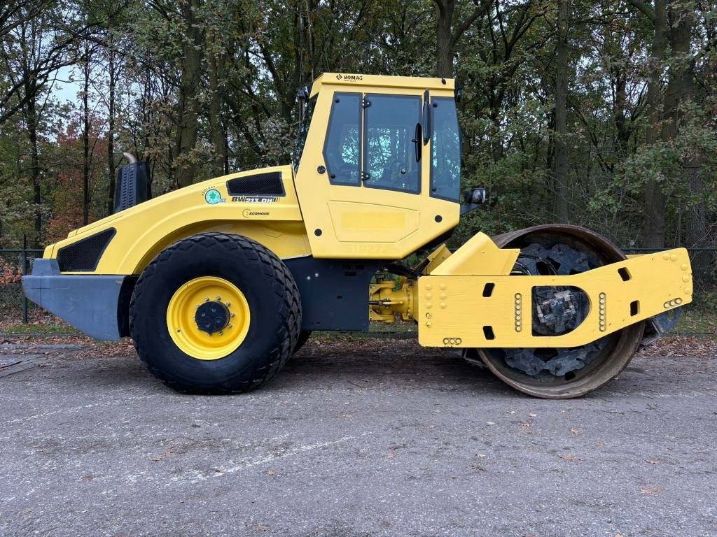 Bomag BW 213 D H-4 i EVIB/BVC / Airco / German machine - Schapenpootwals/ Grondverdichter: afbeelding 5 Bomag BW 213 D H-4 i EVIB/BVC / Airco / German machine - Schapenpootwals/ Grondverdichter: afbeelding 5