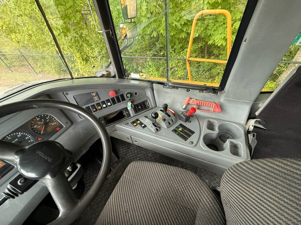 Kiepwagen met knikbesturing Volvo A25D: afbeelding 9