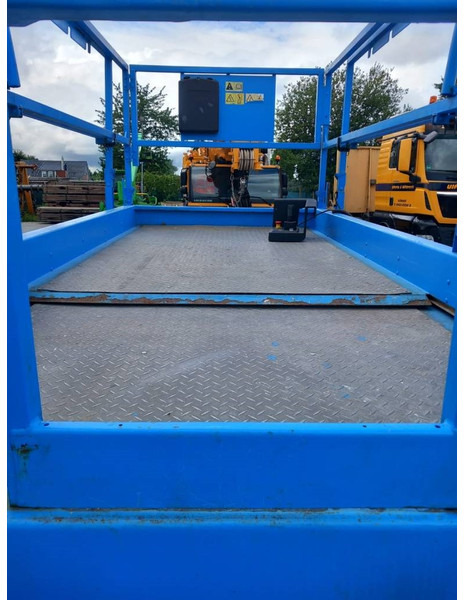 Genie GS 3369 RT - Schaarlift: afbeelding 4 Genie GS 3369 RT - Schaarlift: afbeelding 4