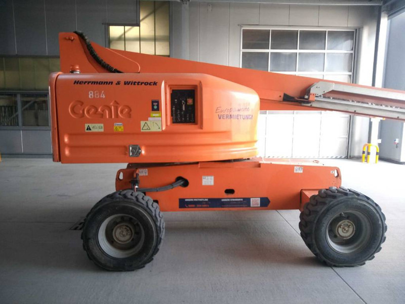 Genie S 45 - Telescoophoogwerker: afbeelding 4 Genie S 45 - Telescoophoogwerker: afbeelding 4