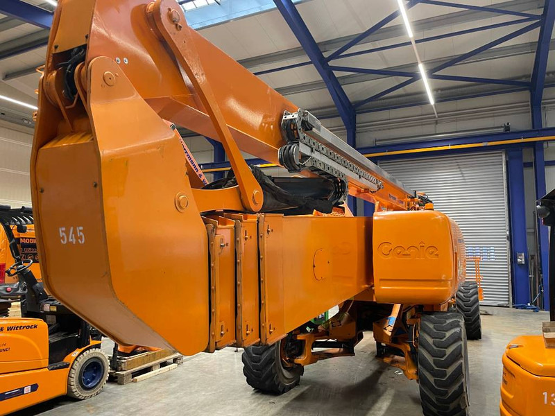 Genie Z 135/70 - Knikarmhoogwerker: afbeelding 4 Genie Z 135/70 - Knikarmhoogwerker: afbeelding 4