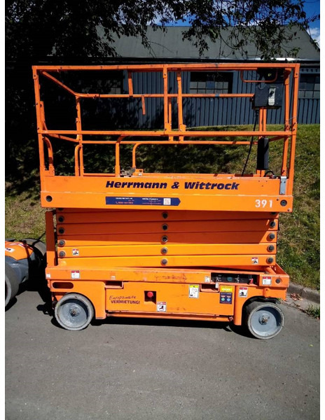 Haulotte Compact 14 - Schaarlift: afbeelding 1 Haulotte Compact 14 - Schaarlift: afbeelding 1