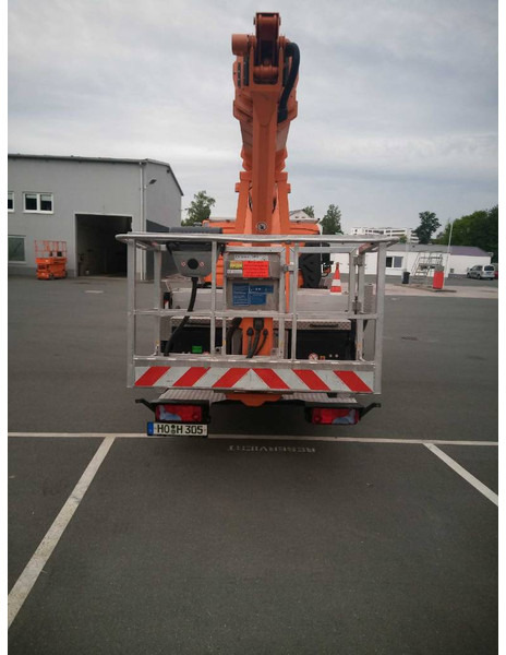 Palfinger P 300 KS - Vrachtwagen hoogwerker: afbeelding 4 Palfinger P 300 KS - Vrachtwagen hoogwerker: afbeelding 4