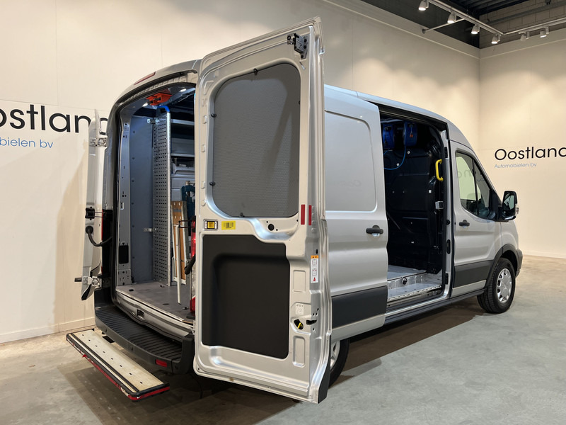 Ford Transit 350 2.0 TDCI L2H2 Trend 130 PK RWD Servicebus / Sortimo Inrichting / Euro 6 / Airco / Cruise Control / Camera / 3-Zits - Gesloten bestelwagen: afbeelding 2 Ford Transit 350 2.0 TDCI L2H2 Trend 130 PK RWD Servicebus / Sortimo Inrichting / Euro 6 / Airco / Cruise Control / Camera / 3-Zits - Gesloten bestelwagen: afbeelding 2
