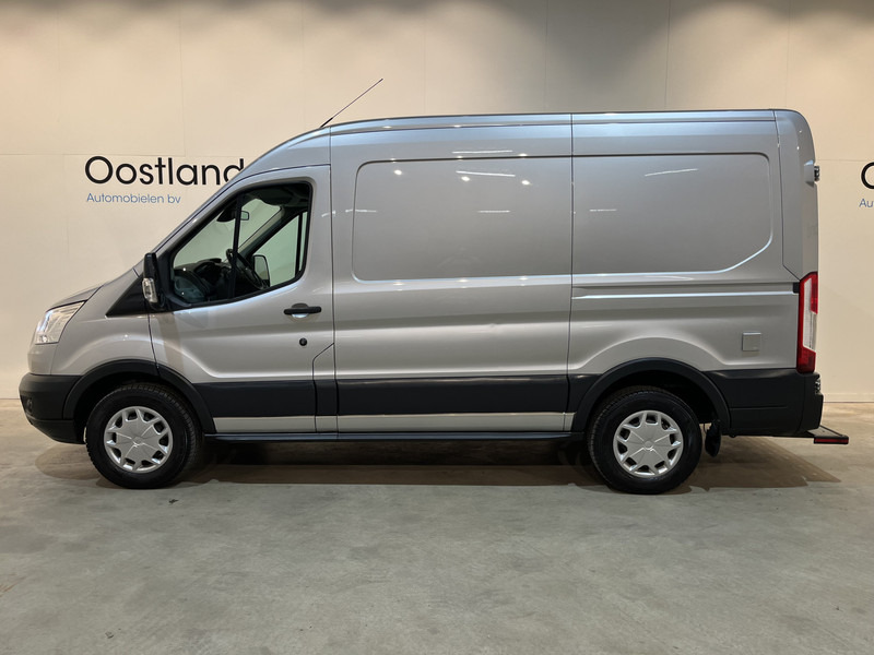 Ford Transit 350 2.0 TDCI L2H2 Trend 130 PK RWD Servicebus / Sortimo Inrichting / Euro 6 / Airco / Cruise Control / Camera / 3-Zits - Gesloten bestelwagen: afbeelding 4 Ford Transit 350 2.0 TDCI L2H2 Trend 130 PK RWD Servicebus / Sortimo Inrichting / Euro 6 / Airco / Cruise Control / Camera / 3-Zits - Gesloten bestelwagen: afbeelding 4