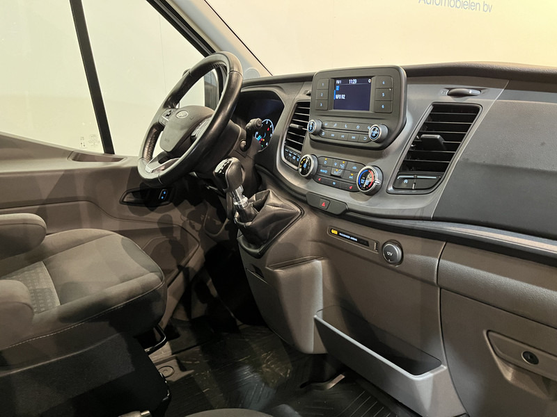 Ford Transit 350 2.0 TDCI L3H2 Trend 130 PK DC Dubbel Cabine / Euro 6 / Airco / Schuifdeur L + R / Cruise Control / Trekhaak / Camera / BPM VRIJ !! - Gesloten bestelwagen, Bestelwagen met dubbele cabine: afbeelding 3 Ford Transit 350 2.0 TDCI L3H2 Trend 130 PK DC Dubbel Cabine / Euro 6 / Airco / Schuifdeur L + R / Cruise Control / Trekhaak / Camera / BPM VRIJ !! - Gesloten bestelwagen, Bestelwagen met dubbele cabine: afbeelding 3