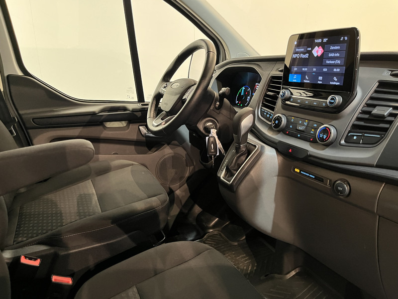 Ford Transit Custom 340 1.0 EcoBoost L1H1 PHEV Trend Automaat / Euro 6 / Servicebus / Sortimo Inrichting / Airco / Cruise Control / Camera / CarPlay / 3-Zits / 22.300 KM !! - Kleine bestelwagen: afbeelding 3 Ford Transit Custom 340 1.0 EcoBoost L1H1 PHEV Trend Automaat / Euro 6 / Servicebus / Sortimo Inrichting / Airco / Cruise Control / Camera / CarPlay / 3-Zits / 22.300 KM !! - Kleine bestelwagen: afbeelding 3