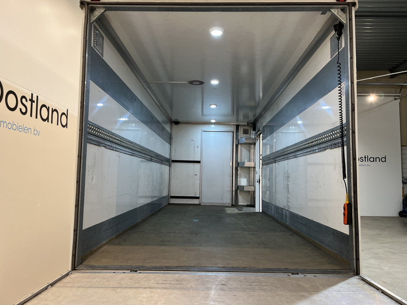 Iveco 70C18 3.0 Automaat Bakwagen / Dhollandia Laadklep / Euro 6 / Luchtvering / Airco / Camera / Cruise Control - Bakwagen: afbeelding 4 Iveco 70C18 3.0 Automaat Bakwagen / Dhollandia Laadklep / Euro 6 / Luchtvering / Airco / Camera / Cruise Control - Bakwagen: afbeelding 4