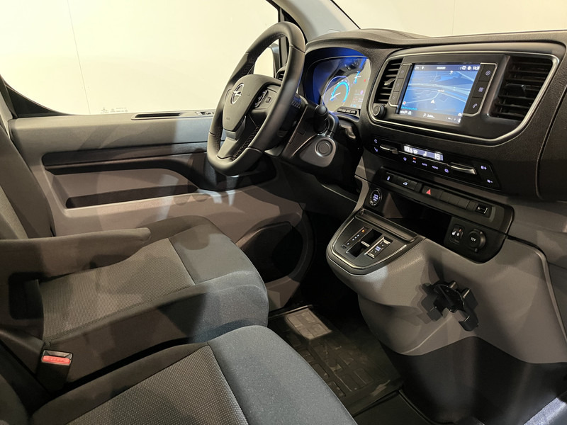 Opel Vivaro-e L2 75 kWh Servicebus / Sortimo Inrichting / 100% elektrisch !! / Airco / Cruise Control / CarPlay / Camera / Navigatie / 3-Zits / 3.800 KM !! - Kleine bestelwagen, Elektrische bedrijfswagen: afbeelding 3 Opel Vivaro-e L2 75 kWh Servicebus / Sortimo Inrichting / 100% elektrisch !! / Airco / Cruise Control / CarPlay / Camera / Navigatie / 3-Zits / 3.800 KM !! - Kleine bestelwagen, Elektrische bedrijfswagen: afbeelding 3