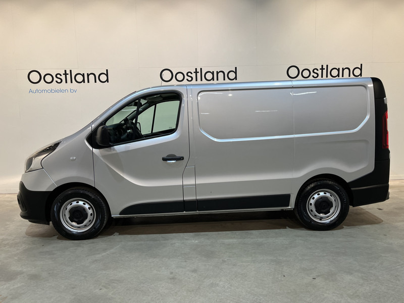 Renault Trafic 2.0 dCi L1H1 170 PK Automaat Servicebus / Sortimo Inrichting / Euro 6 / Airco / Cruise Control / Camera / Trekhaak / 3-Zits / BPM VRIJ !! - Kleine bestelwagen: afbeelding 5 Renault Trafic 2.0 dCi L1H1 170 PK Automaat Servicebus / Sortimo Inrichting / Euro 6 / Airco / Cruise Control / Camera / Trekhaak / 3-Zits / BPM VRIJ !! - Kleine bestelwagen: afbeelding 5