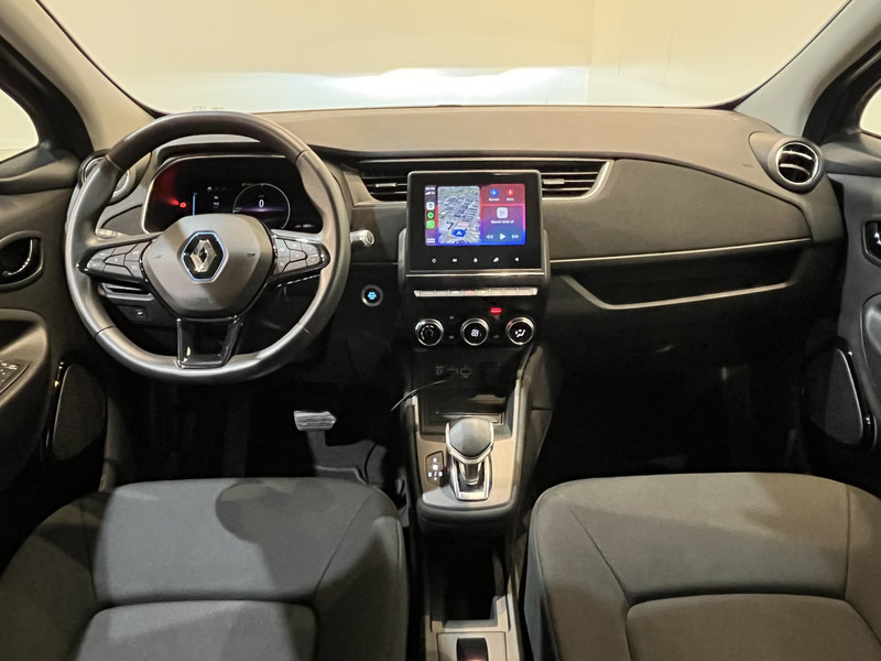 Renault ZOE R110 Life 52 kWh (Incl. Accu) / CarPlay / Airco / Cruise Control / 34.000 KM !! Prijs ex BTW € 11.530,- - Hatchback: afbeelding 3 Renault ZOE R110 Life 52 kWh (Incl. Accu) / CarPlay / Airco / Cruise Control / 34.000 KM !! Prijs ex BTW € 11.530,- - Hatchback: afbeelding 3