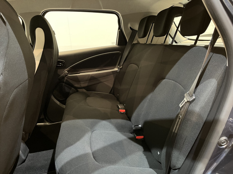 Hatchback Renault ZOE R110 Life 52 kWh (Incl. Accu) / CarPlay / Airco / Cruise Control / 34.000 KM !! Prijs ex BTW € 11.530,-: afbeelding 8