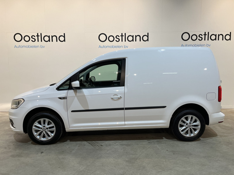 Volkswagen Caddy 2.0 TDI L1H1 BMT Highline / Euro 6 / Airco / Cruise Control / CarPlay / Trekhaak / PDC / Navigatie - Kleine bestelwagen: afbeelding 4 Volkswagen Caddy 2.0 TDI L1H1 BMT Highline / Euro 6 / Airco / Cruise Control / CarPlay / Trekhaak / PDC / Navigatie - Kleine bestelwagen: afbeelding 4