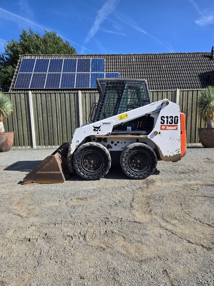 Bobcat S 130  - Schranklader: afbeelding 1 Bobcat S 130  - Schranklader: afbeelding 1