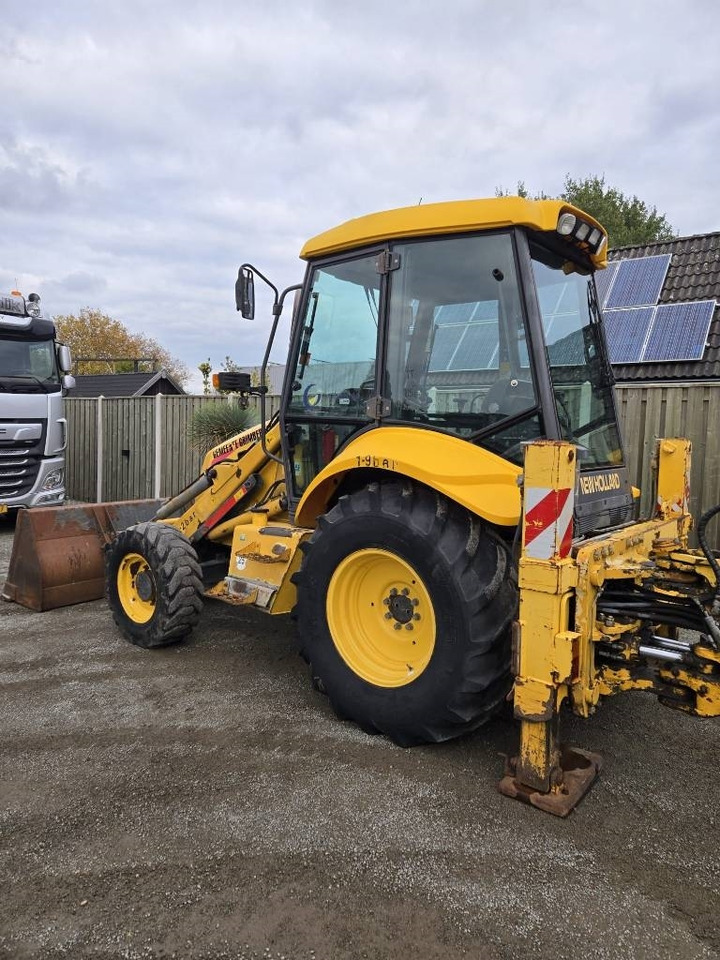 New Holland LB 95 B-4 PT  - Graaflaadmachine: afbeelding 2 New Holland LB 95 B-4 PT  - Graaflaadmachine: afbeelding 2