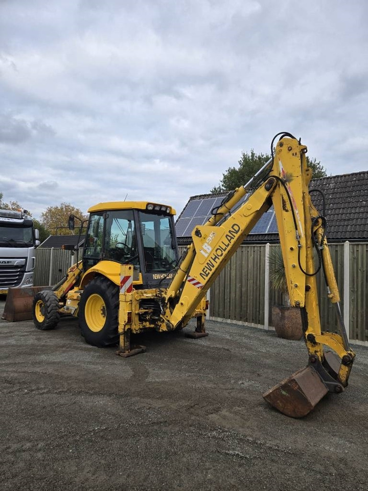 New Holland LB 95 B-4 PT  - Graaflaadmachine: afbeelding 3 New Holland LB 95 B-4 PT  - Graaflaadmachine: afbeelding 3