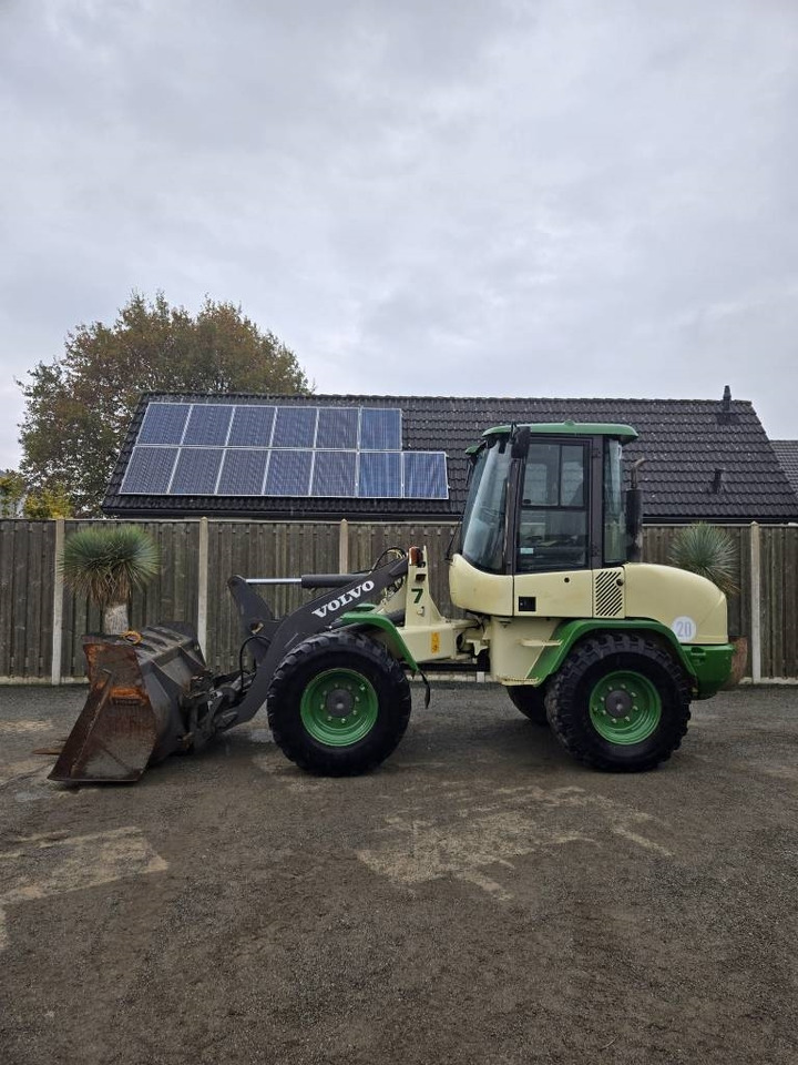 Volvo L 30 B - Wiellader: afbeelding 4 Volvo L 30 B - Wiellader: afbeelding 4