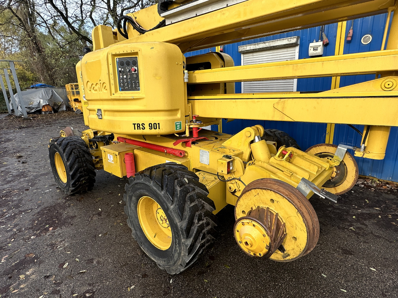 GENIE REXQUOTE Accessrailer Z60/34 railroad boom lift cherry picker mewp - Knikarmhoogwerker: afbeelding 4 GENIE REXQUOTE Accessrailer Z60/34 railroad boom lift cherry picker mewp - Knikarmhoogwerker: afbeelding 4
