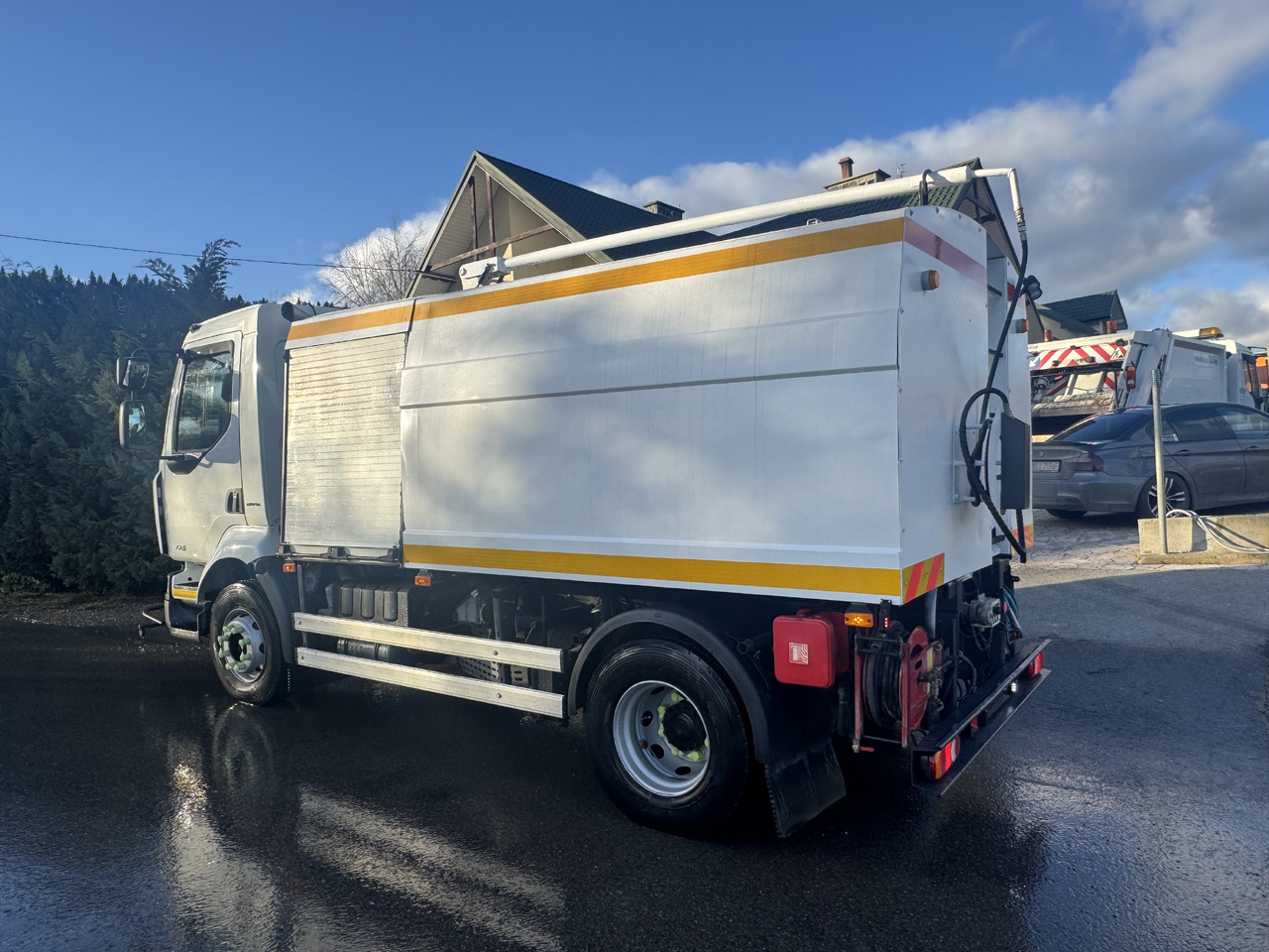 Renault Midlum - Gemeentelijke machine/ Speciaal: afbeelding 3 Renault Midlum - Gemeentelijke machine/ Speciaal: afbeelding 3