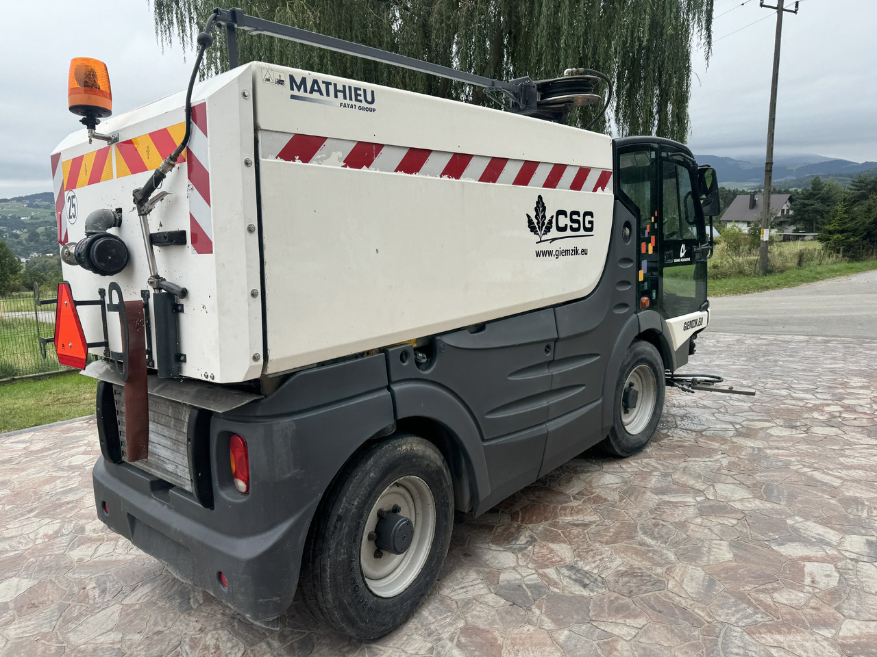 MATHIEU Grand Aquadyne 4000 water truck sprayer HP washer - Veegwagen: afbeelding 2 MATHIEU Grand Aquadyne 4000 water truck sprayer HP washer - Veegwagen: afbeelding 2