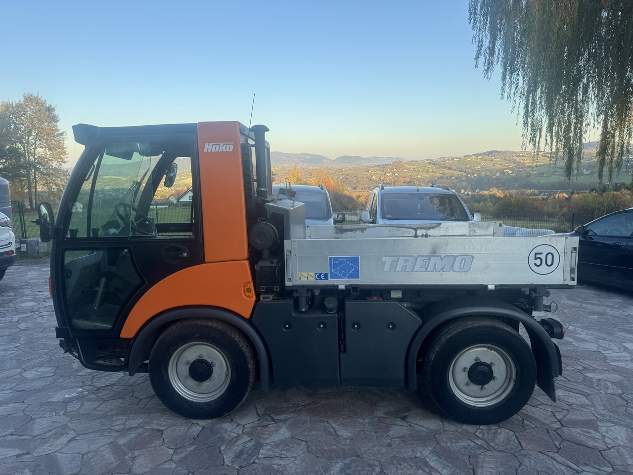 MULTICAR Hako Tremo 4x4 wywrotka Polewaczka zamiatarka pług posypywarka snow schnee - Kipper vrachtwagen: afbeelding 5 MULTICAR Hako Tremo 4x4 wywrotka Polewaczka zamiatarka pług posypywarka snow schnee - Kipper vrachtwagen: afbeelding 5