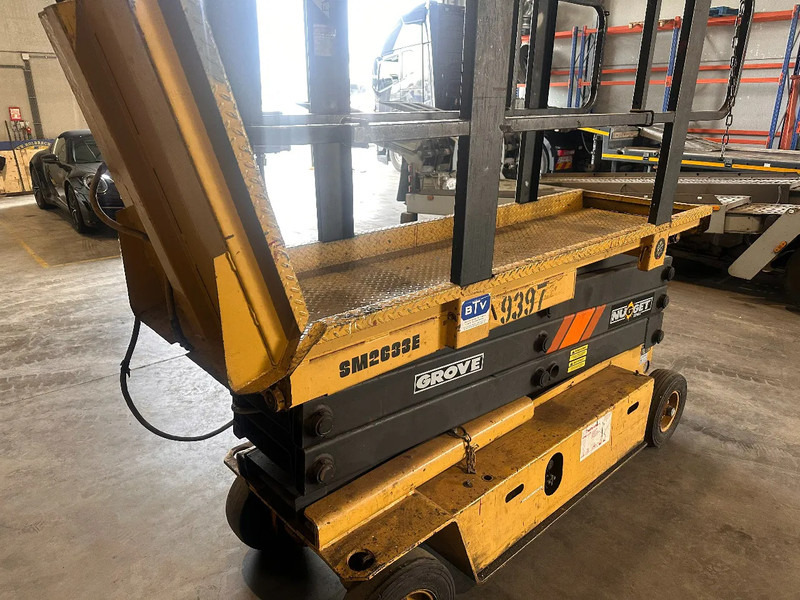 Grove SM2633E - Schaarlift: afbeelding 2 Grove SM2633E - Schaarlift: afbeelding 2