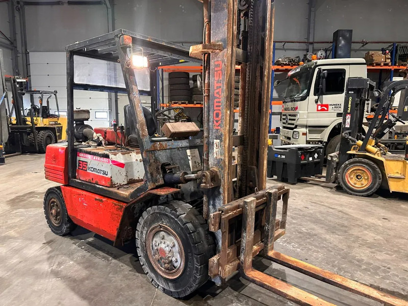 Komatsu FD 35 - Diesel heftruck: afbeelding 3 Komatsu FD 35 - Diesel heftruck: afbeelding 3